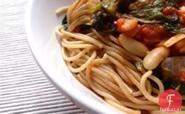 Pasta Penne con Frijoles Cannellini y Escarola