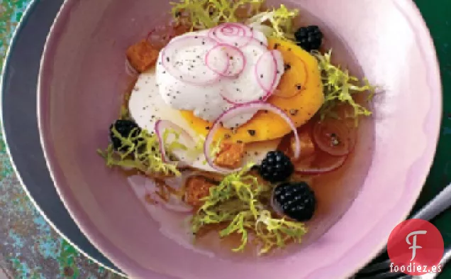 Ensalada de Mango y Moras con Mozzarella y Frisee