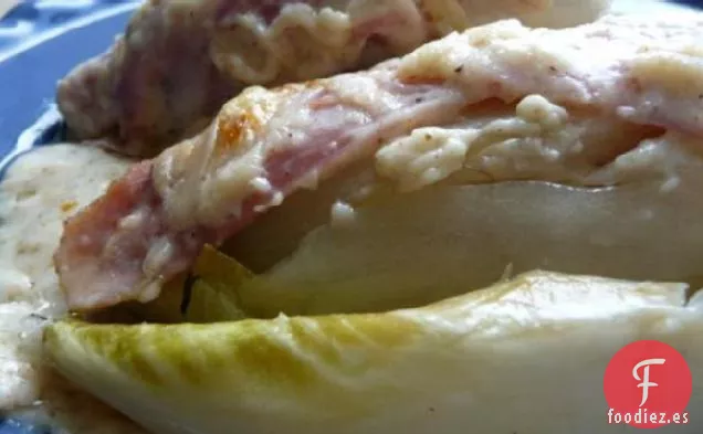 Escarola Belga Envuelta en Jamón con Queso / Lof met Ham en Kaas