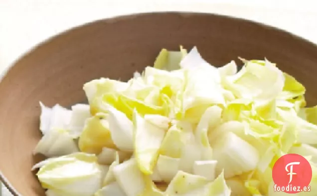 Ensalada de Escarola Crujiente