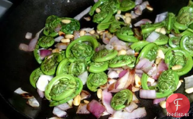 Fiddlehead Helechos
