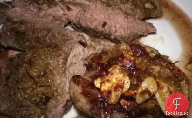 Pierna de Cordero Asada con Jengibre y Ajo