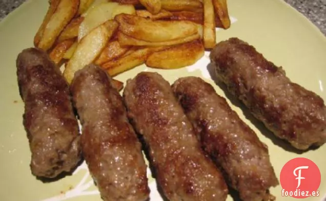 Sándwiches de Salchicha Balcánica Cevapcici (Cevapi)