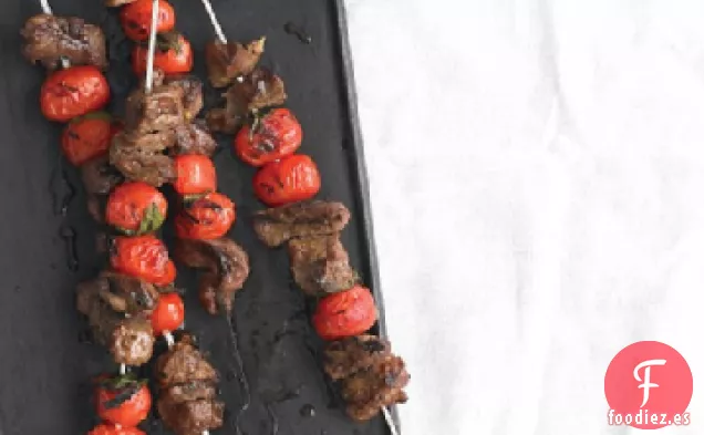 Kebabs de Cordero, Tomate y Menta