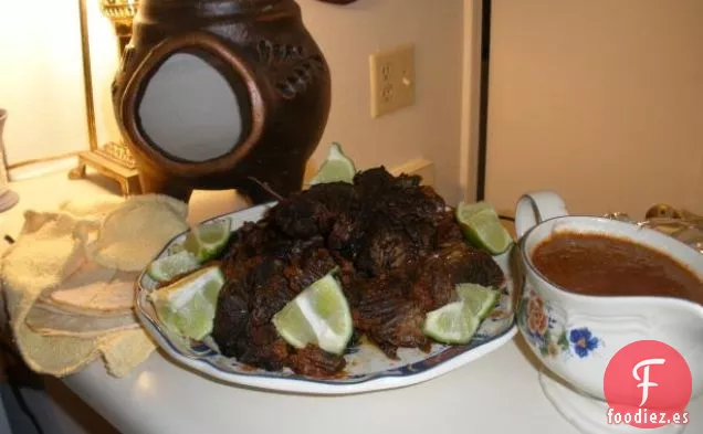 Pierna de Cordero con Mantequilla Glaseada de Mostaza