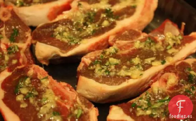 Chuletas de Cordero Asadas a Hierbas