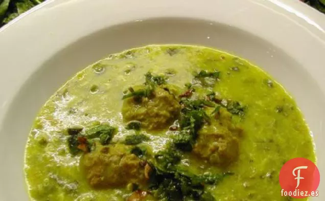 Sopa de Espinacas y Cordero de Oriente Medio