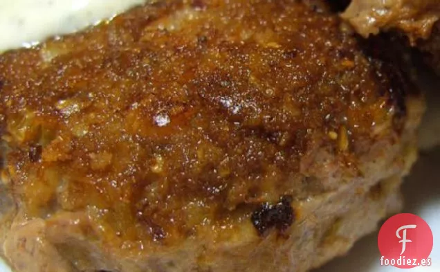 Jugosas Hamburguesas Con Salsa De Romero Y Menta