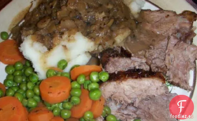 Pierna de Cordero Asada Lenta Con Vino Blanco