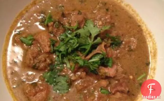 Gulash de Cerdo o Cordero A' Blanc