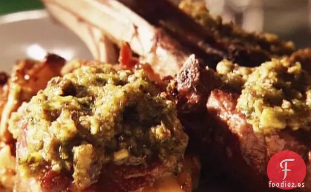 Costilla de Cordero a la Brasa con Tapenade de Pistacho