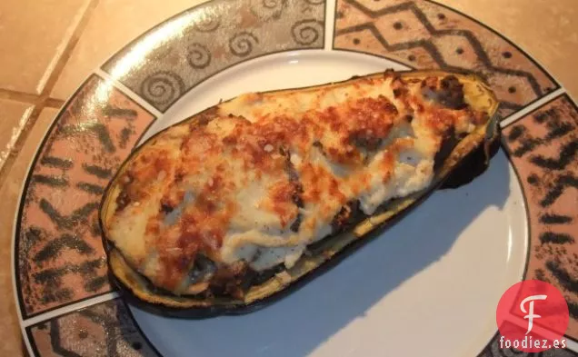 Berenjena Rellena de Estilo Moussaka (Berenjena)