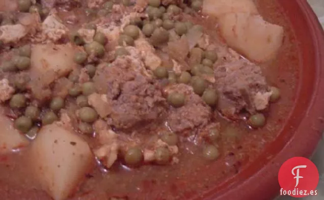 Tajine de Kefta (Albóndigas con Especias Marroquíes y Huevos en Salsa de Tomate)