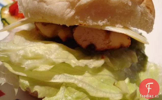 Pollo con Salsa de Olla de Cocción Lenta Fácil