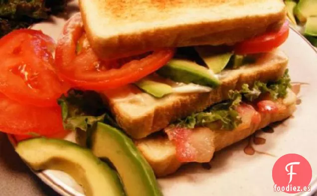 Club BLT de Aguacate