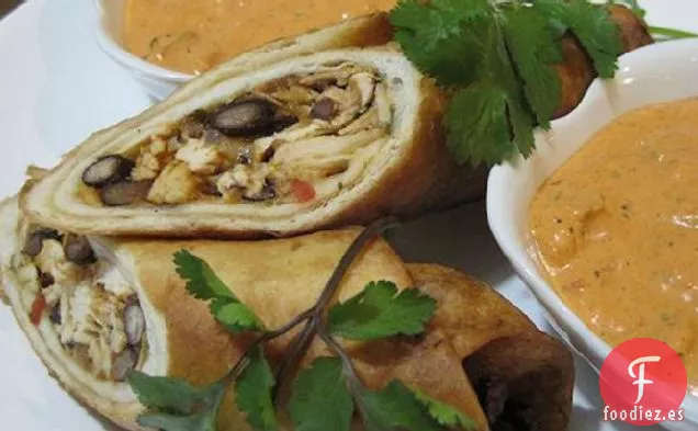 Flautas De Pollo Con Frijoles Negros