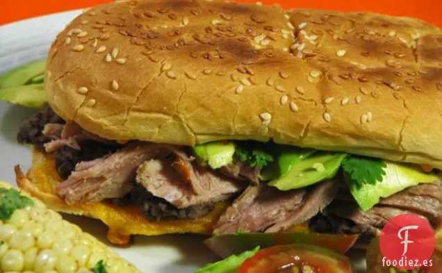 Torta de Cerdo y Queso Cheddar