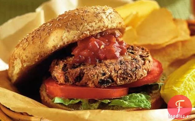 Hamburguesas de Frijoles con Mayonesa de Adobo
