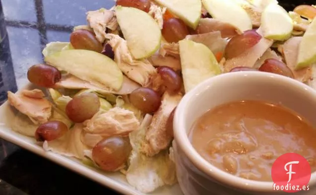 Ensalada Griega Con Orzo y Guisantes de Ojos Negros