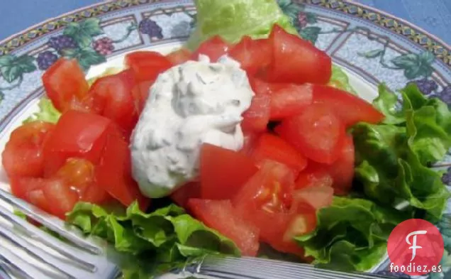Ensalada De Tomate Con Aderezo De Mostaza Y Albahaca