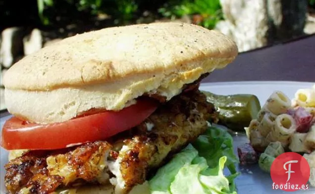 Sándwich de Carne Asada y Queso Azul