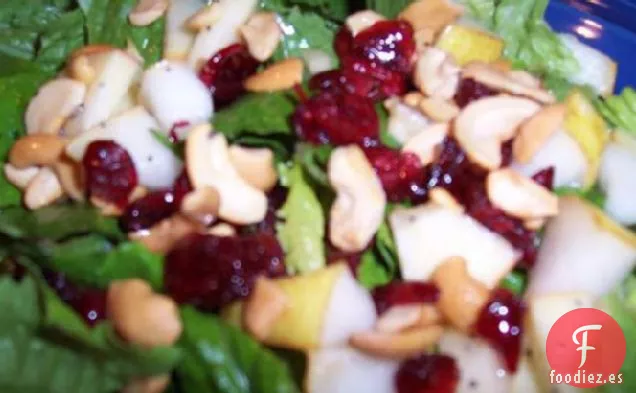 Ensalada de Frutas Con Aderezo de Semillas de Amapola