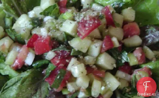 Ensalada de Jardín Con un Toque Asiático