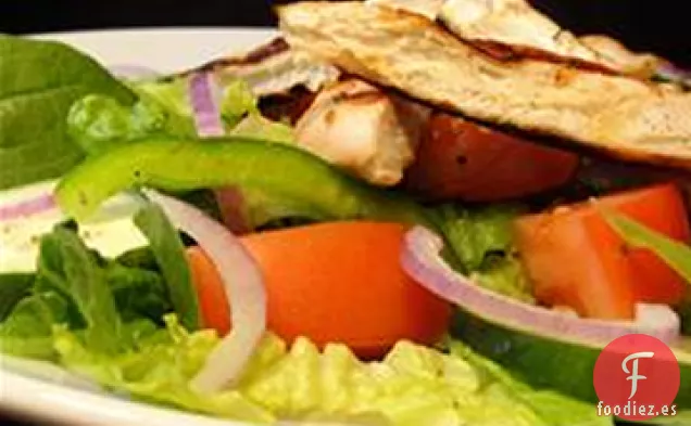 Ensalada César de Pollo a la Parrilla con Lima