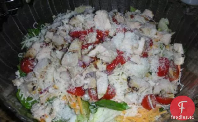 Ensalada de Basura de Garvey's Grill