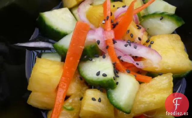 Ensalada de Pepino Con Piña y Jalapeño