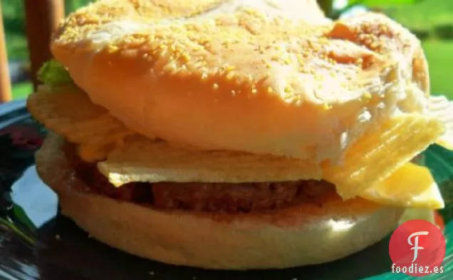 Hamburguesas y Patatas Fritas Aplastadas