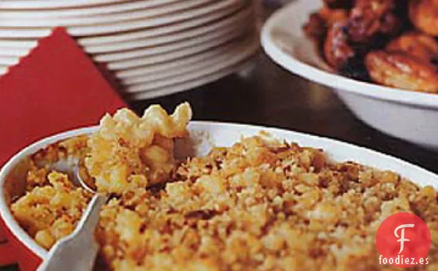 Macarrones con Queso y Pan Rallado de Ajo, Liso y Chipotle