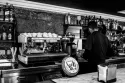 Un viaje al mundo de las máquinas de espresso y el arte de la elaboración de la cerveza